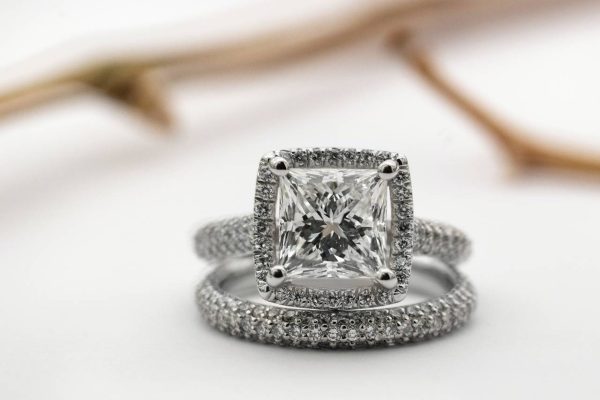 Clean Diamond Jewelry